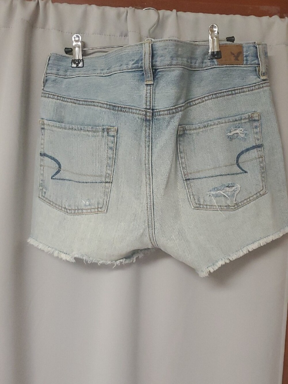 American Eagle Outfitters Light Blue Distressed Denim Shorts - Picture 6 of 7